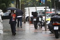 Un total de 19 provincias estarán hoy en alerta por lluvias y 37 por vientos, entre ellas Madrid