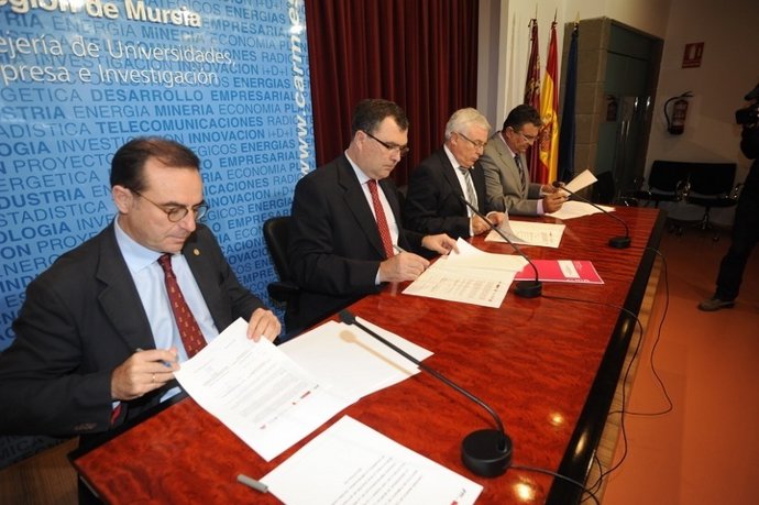 Firma Del Convenio De Colaboración Con La Federación De Parques Empresariales 