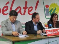 Valderas:"Si los presupuestos de la Junta son negativos, los de Arenas serían para tocarse la cartera"