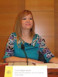 Pajín dice que "ahora corresponde a las comunidades cumplir con su compromiso" de pago farmacéutico