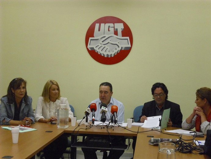 Asamblea De FSP UGT-A Con El Secretario General, Antonio Tirado