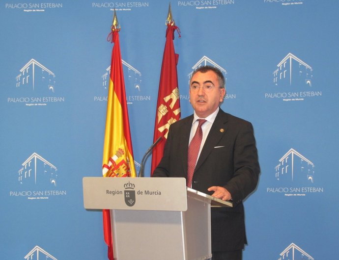 El Consejero De Presidencia, Manuel Campos