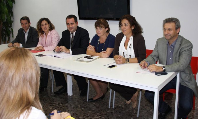 Alarte Se Reúne En Blanqueries Para Analizar Los Presupuestos