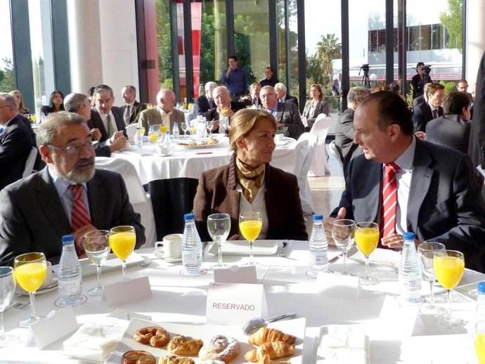 J.V. González, J.V. Morata Y Rodríguez Piñero