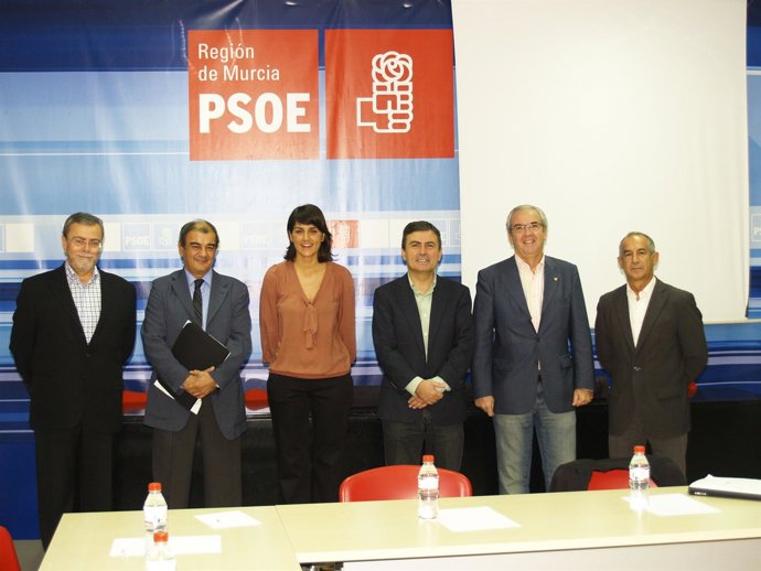 González Veracruz Y Saura