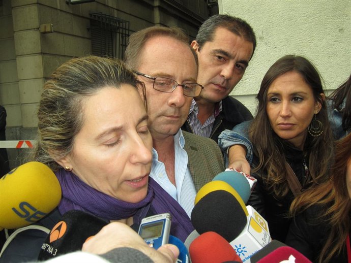 Los Padres De La Joven Sevillana Marta Del Castillo