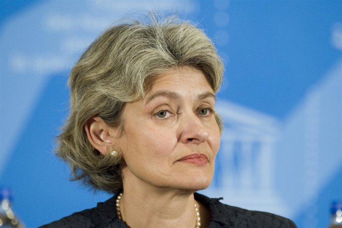 La Directora General De La, Irina Bokova