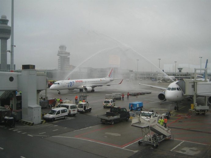 Bautizo Del Primer Vuelo De Air France A Ámsterdam