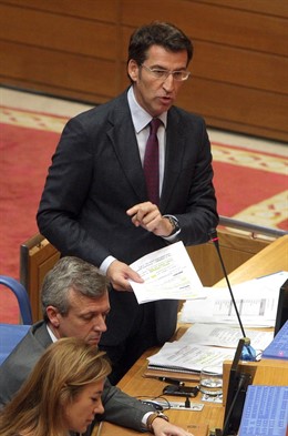   O presidente da Xunta, Alberto Núñez Feijóo, responderá ás preguntas dos grupo