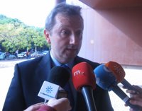 Recio achaca las "malas" cifras a las "turbulencias económicas a nivel nacional, europeo y mundial"