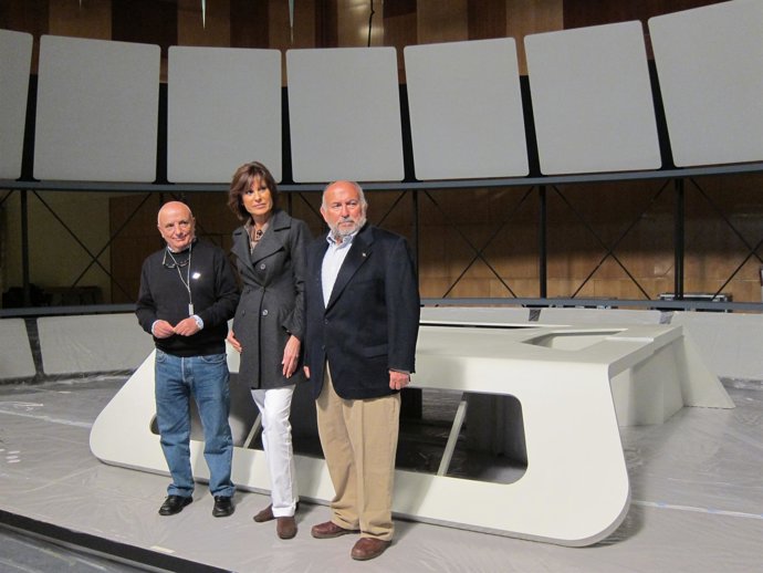 García Campoy,Navarrete Y Carbajo En El Plató Del Debate Entre Rubalcaba Y Rajoy