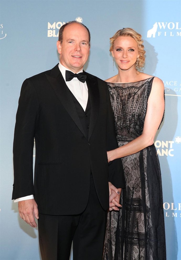 Los Príncipes De Mónaco, Alberto Y Charlene