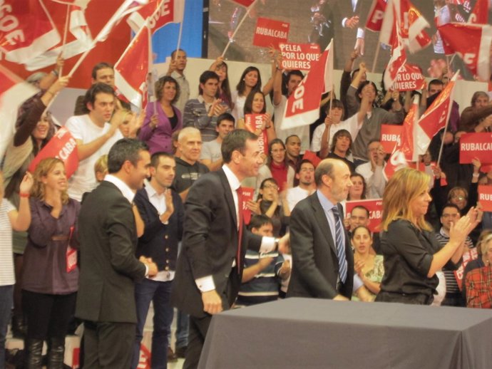 Rubalcaba Y Tomás Gómez En El Acto De Apertura De Campaña
