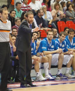 Sito Alonso Entrenador Del LAGUN ARO