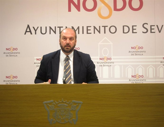 El Portavoz Del Gobierno Del Ayuntamiento De Sevilla, Francisco Pérez