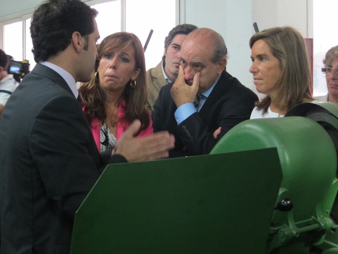 Ana Mato, Jorge Fernández Y Alicia Sánchez Camacho