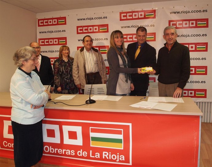 Donación CCOO A Caritas