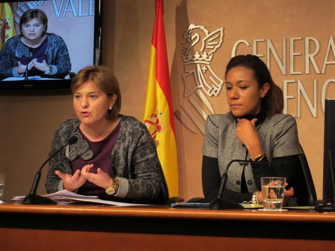 Bonig Y Johnson En Una Rueda De Prensa