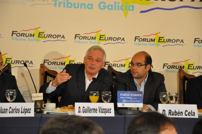 Nota De Prensa E Fotografías Do Almorzo Informativo De Guillerme Vázquez