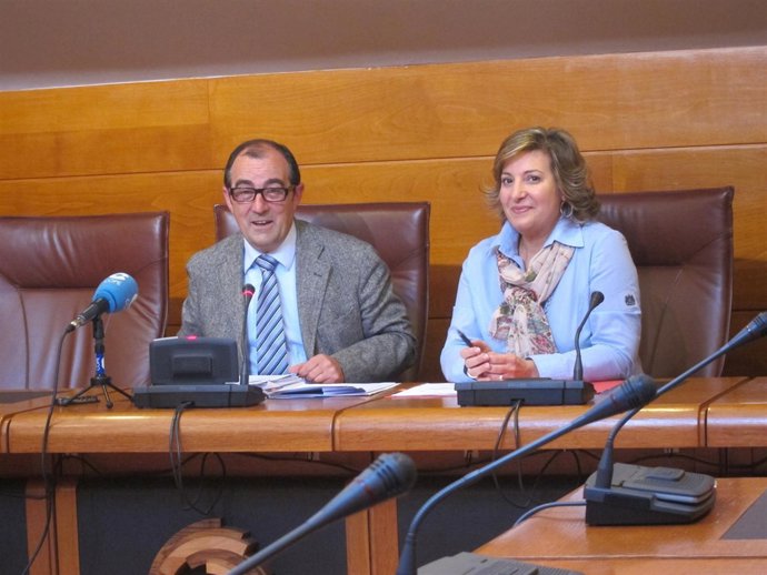 Rafael Pérez Tezanos Y Rosa Valdés, Diputados Del PRC