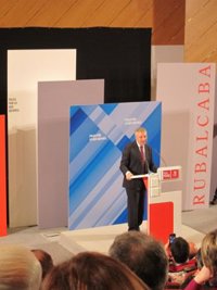 Blanco "todavía" tiene "tarea" como ministro