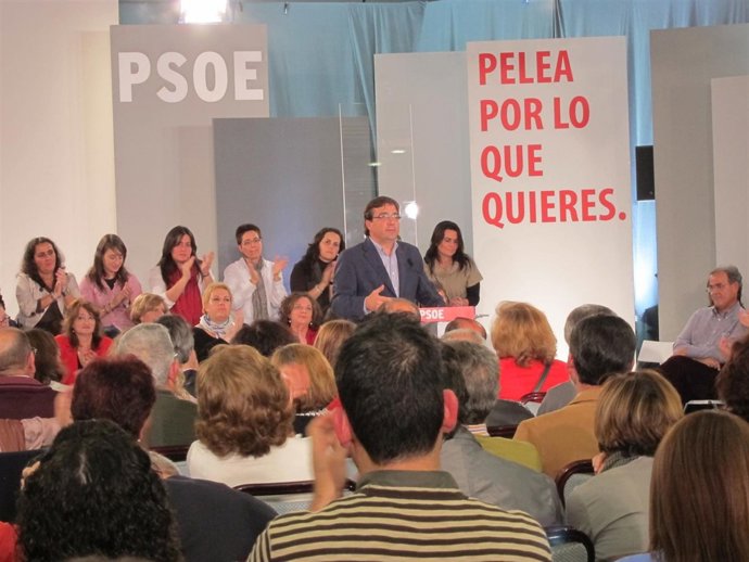 Vara En Mitin De Mérida