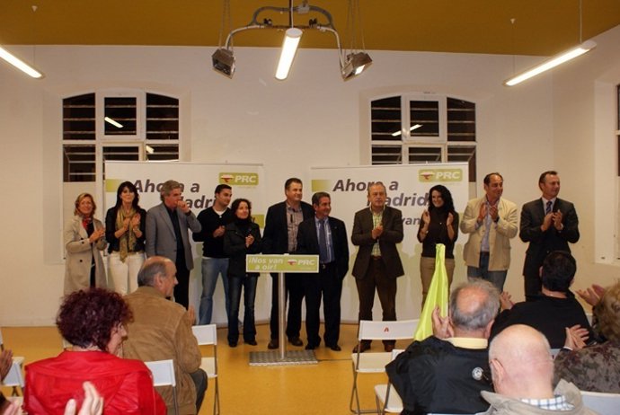 Revilla Y Marcano En Un Mitin En Astillero 