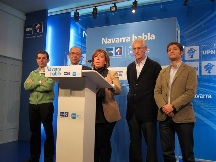 Amelia Salanueva Junto A Otros Candidatos De La Coalición UPN-PP.