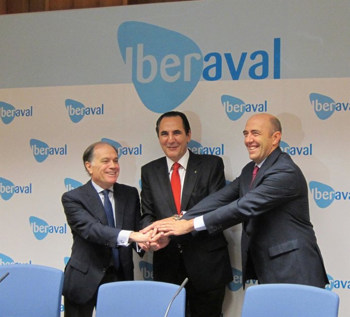 El Consejero De Economía En Un Acto De Iberaval Y Banca Cívica