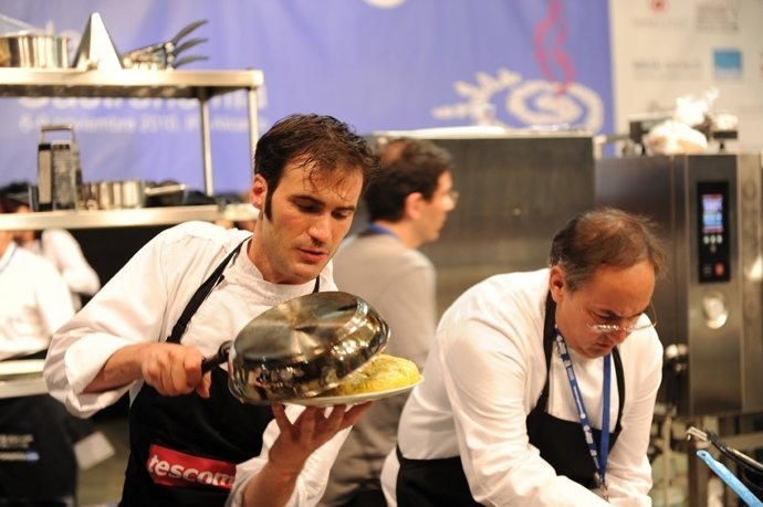 Compiten Por La Mejor Tortilla De Patata De España