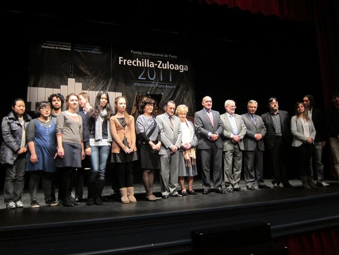 El Jurado Y  Participantes Del Premio Internacional De Piano Frechilla-Zuloaga