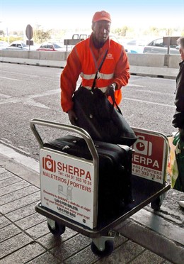 Servicio Sherpa Del Aeropuerto De Barajas