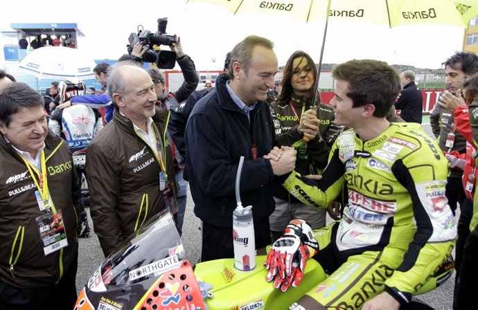 Alberto Fabra Felicita A Nico Terol