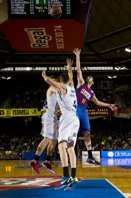 Juan Carlos Navarro (Barcelona Regal) Ante El Joventut