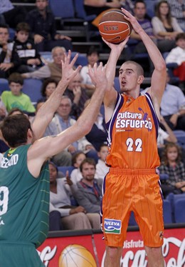 NQANDO DE COLO VALENCIA BC-UNICAJA