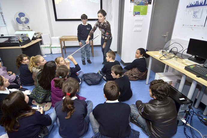 Escolares Visitan El IFCA