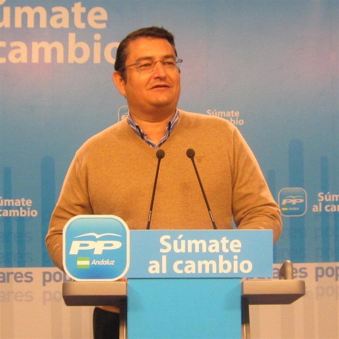 Antonio Sanz, Este Lunes En Rueda De Prensa