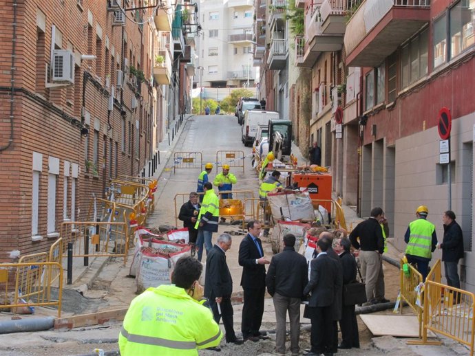 El Concejal A.Vives En La Teixonera