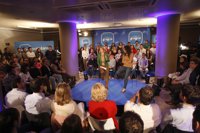 Cospedal exige a Blanco, "que tantas lecciones" ha dado de ética, que se aplique "la misma vara de medir" y dimita