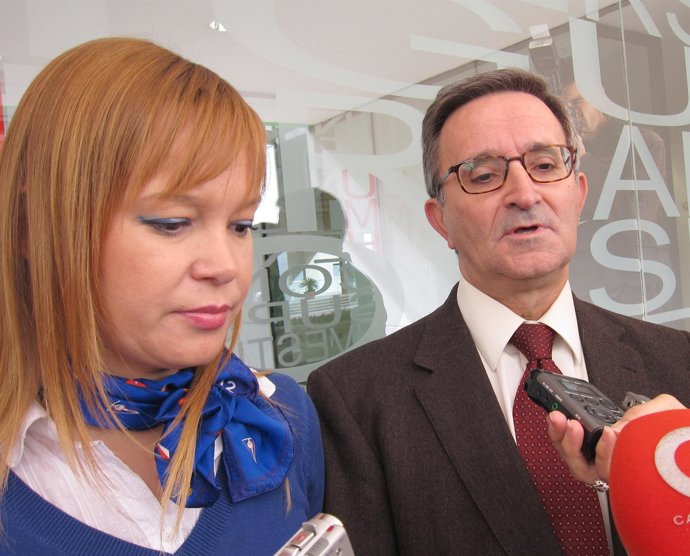 Leire Pajín Y Felipe Pétriz