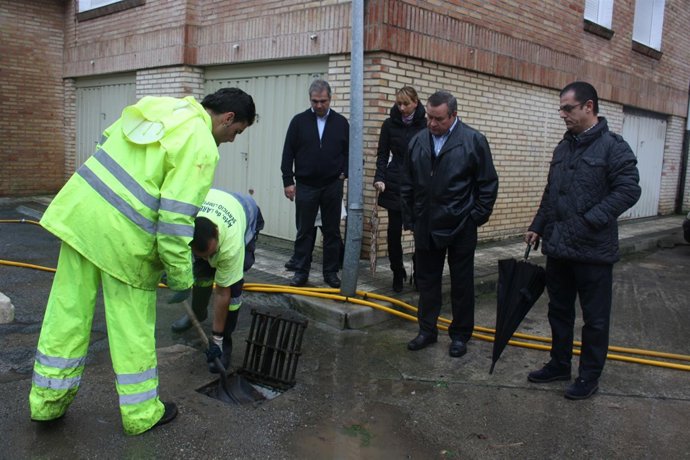 El Alcalde De Laredo Visita Las Obras Afectadas Por La Lluvia 
