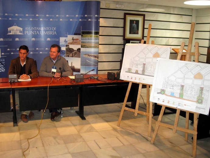 El Alcalde De Punta Umbría, Gonzalo Rodríguez Nevado, Presenta Un Anteproyecto. 