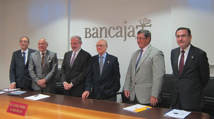 Los Rectores En La Real Sociedad Económica De Amigos Del País