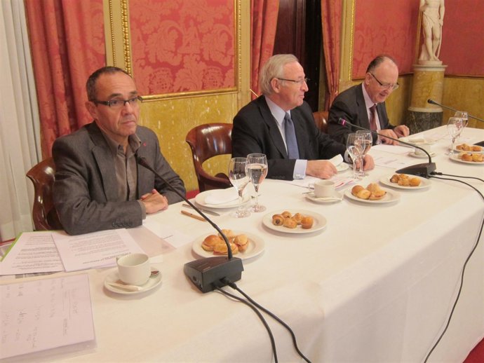 J.Coscubiela, M.Valls Y J.M.Basáñez (Cámara De Barcelona)