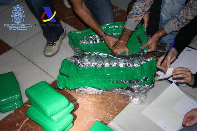 Imágenes De La Droga Intervenida En El Puerto De Valencia