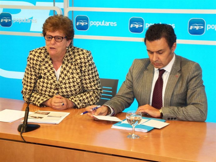 Conrado Escobar Y Conchi Bravo, Candidatos PP Al Congreso