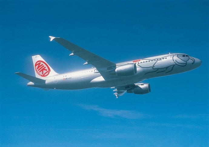 Fly Niki Pasa A Manos De Ari Berlin