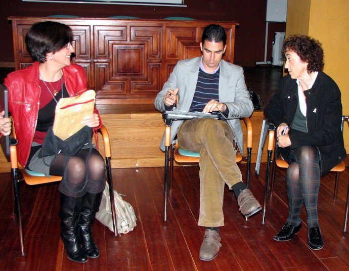 Reunión Del Delegado De Diputación Agustín Palomares Con Dinamizadores