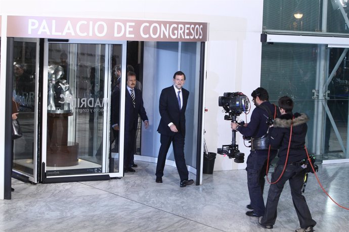 Alfredo Pérez Rubalcaba Y Mariano Rajoy En El Debate Electoral De Cara Al 20N