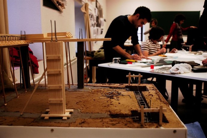Taller De Maquetas De La Escuela De Arquitectura De IE.